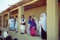 2000 Die Lagerschule Akora Khattak in Pakistan